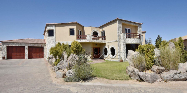 Rossmund, Swakopmund:  Property with total 8 Bedrooms is for Sale