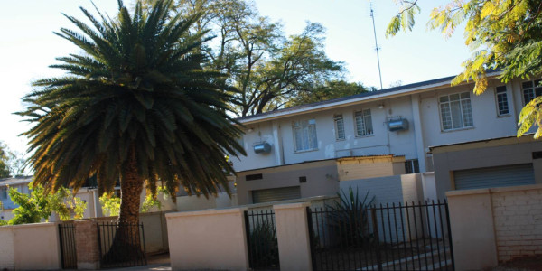 Duplex block of flats for sale in Tsumeb