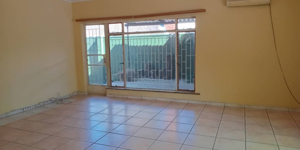 House To Rent In Pionierspark