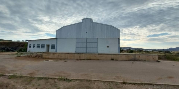 Prime Investment Opportunity: Industrial Property for Sale! ????????