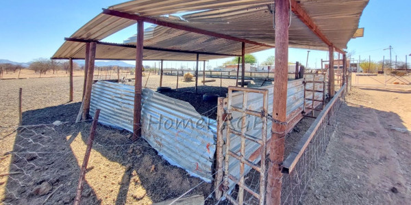 Otjiwarongo, Agricultural Smallholding is for sale