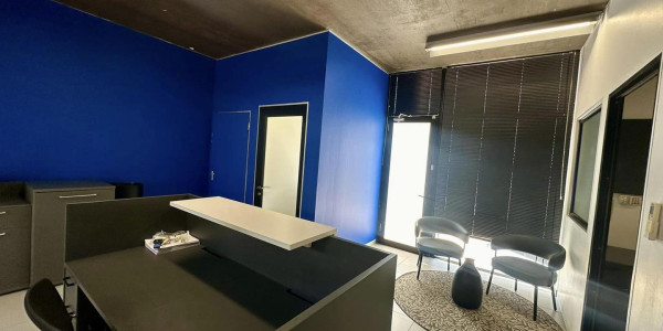 Office To Rent in CBD