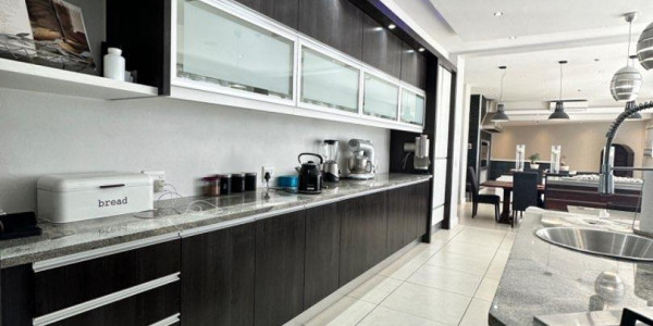 Modern Luxury Home for Sale in Avis – N$8,400,000 (Excluding Costs)