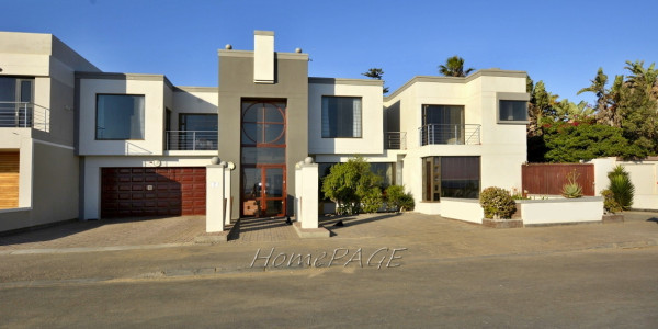 Lagoon, Walvis Bay:  9 Bedroom Home Opposite Lagoon is for Sale