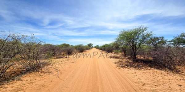 Otjozondjupa Region, Otjiwarongo District, Namibia:  Beautiful Farm for Sale