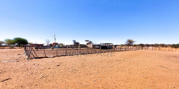 Otjiwarongo, Agricultural Smallholding is for sale