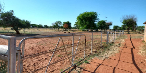 Smallholding for sale - Otjiwarongo