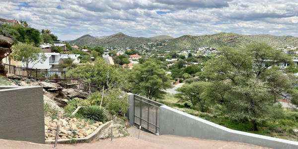 4 Bedroom House For Sale in Klein Windhoek