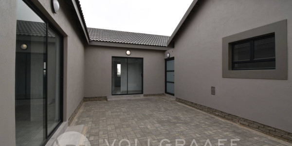 Brand new house for sale in Mile 4, Swakopmund