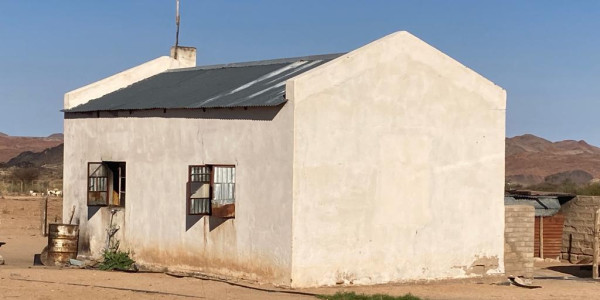 BEAUTIFULL FARM FOR SALE IN THE SOUTH OF NAMIBIA – PERENNIAL FOUNTAIN