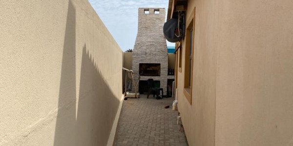 3 bedroom House for Sale in Naraville, Walvis Bay