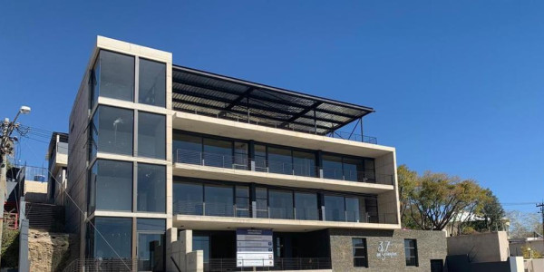 AAA Grade Office Space To Let (250m²)