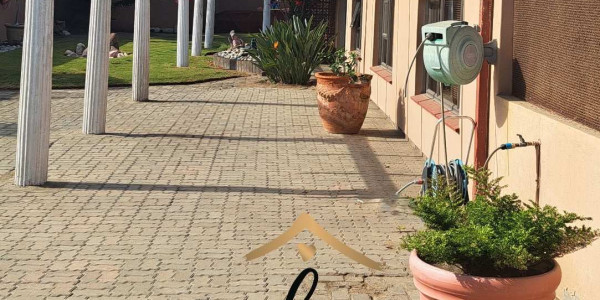 Generously sized family home with Pool & spacious flatlet & ample garage space for sale in Walvis  Bay,  Central for N$2 940 000.00