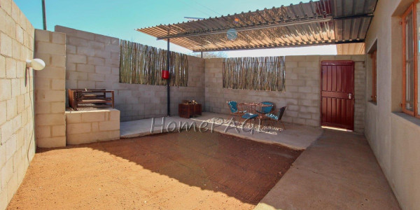 Otjiwarongo, Agricultural Smallholding is for sale