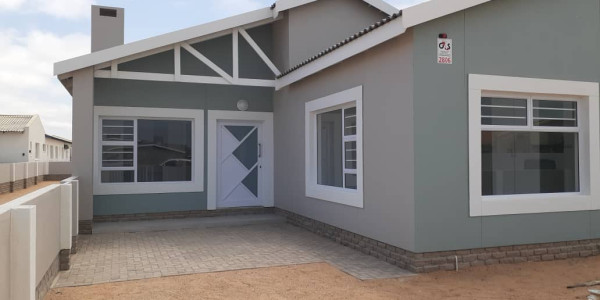 MODERN NEWLY BUILT HOME FOR SALE IN HENTIES BAY