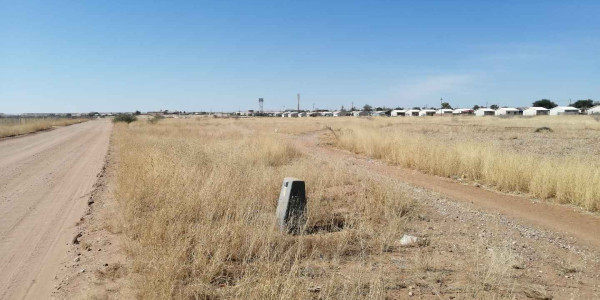 PERFECTLY LOCATED BUSINESS ERF FOR SALE IN MARIENTAL