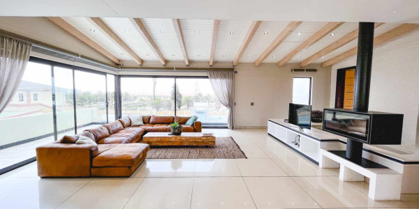 3 Bedroom Penthouse for sale Swakopmund