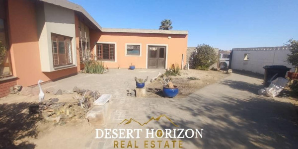 Walvis Bay | 4 Bedroom House For Sale