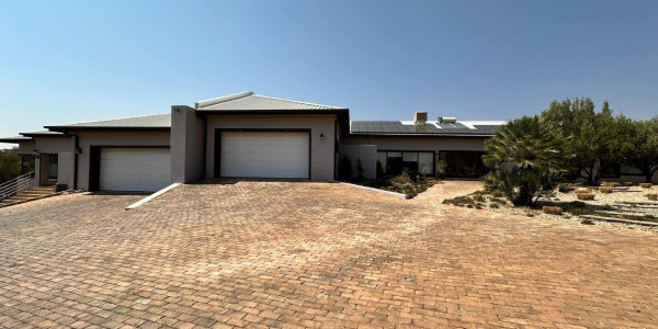 Finkenstein- For Sale- N$11 500 000