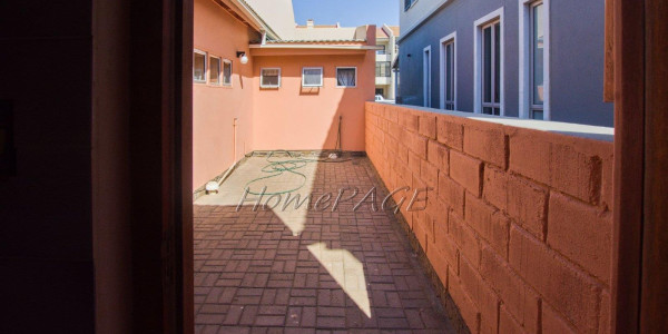 Long Beach, Walvis Bay: SPACIOUS 4 Bedr home is for sale