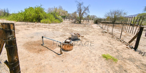 Erongo Region, Usakos:  Riverfront Plot is for Sale