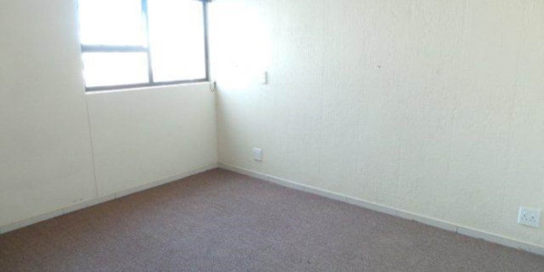 3 bedrooms Townhouse in Walvis Bay Central