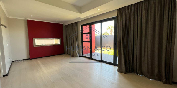 MAGNIFICENT AND BUILT TO PERFECTION 6 BEDROOM HOUSE FOR SALE Ultra modern 6 Bedroom House in Meersig