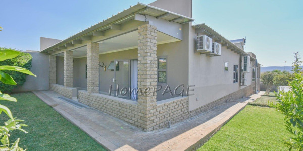 Ext 1, Outjo:  VERY NEAT, LOW MAINTENANCE 5 Bedr Home is for Sale