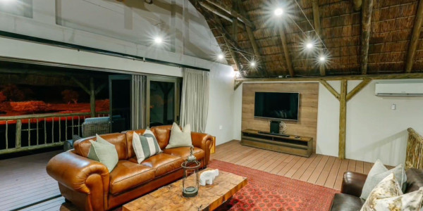 Stunning Lodge close to Etosha National Park