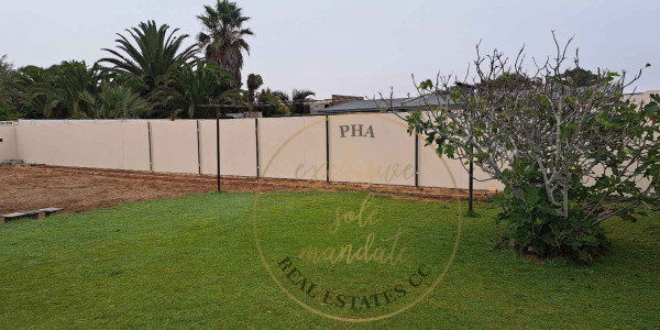 3 bedroom family home with endless potential  for sale in Meersig Walvis Bay for N$1 875 000.00