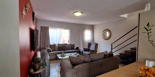 STUNNING LOVELY TOWNHOUSE IN KHOMSDAL