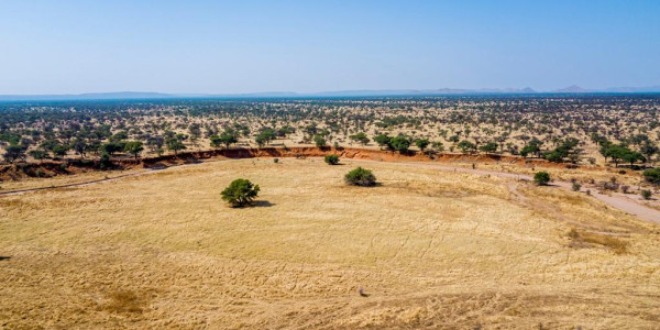 Farm for Sale near Dordabis