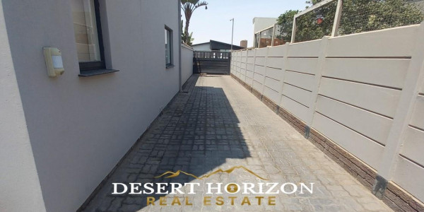 Erongo Walvis Bay | Stunning family home with a flat in the Lagoon area for sale