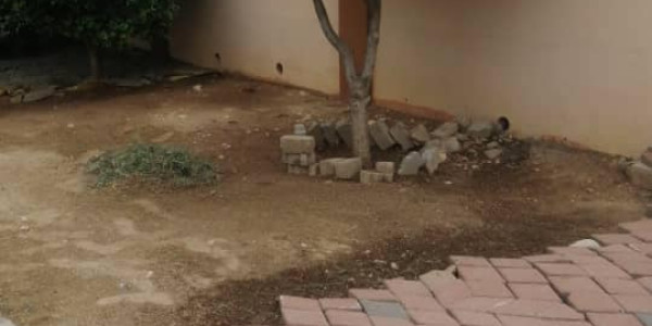 5 Bedroom House For Sale in Windhoek North