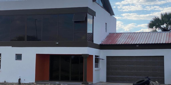 5 BEDROOMS DOUBLE STOREY HOUSE: 768 sqm. OUTAPI TOWN