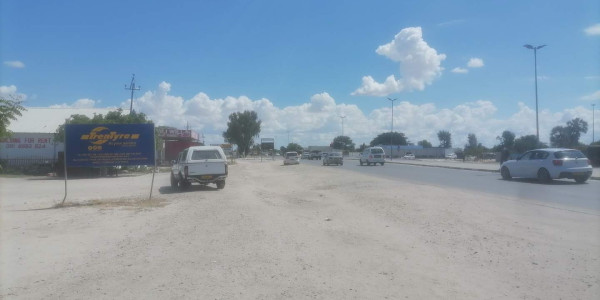 Warehouse / Business Plot For Sale - Prime Location - Oshakati Main  Road -