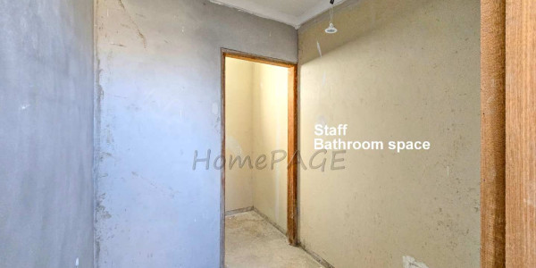 Central, Walvis Bay:  VERSITILE, NEAT, SPACIOUS Business Property for Sale