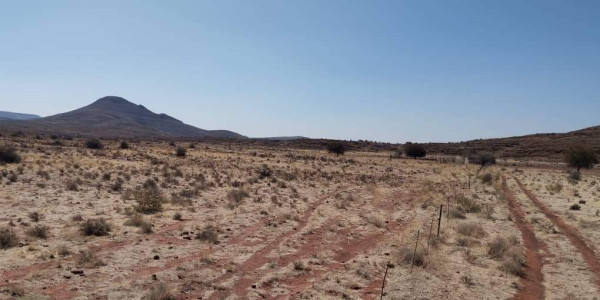 TOURISM-HUNTING-LIVESTOCK FARM FOR SALE IIN HARDAP DISTRICT