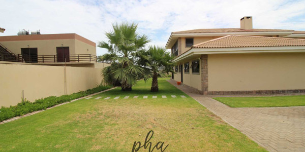 4 Bedroom house for sale - Swakopmund (Vogelstrand)