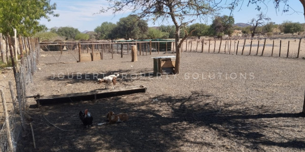 BEAUTIFULL HUNTING / LIVESTOCK / MINING FARM FOR SALE IN THE SOUTH OF NAMIBIA – ARIAMSVLEI DISTRICT