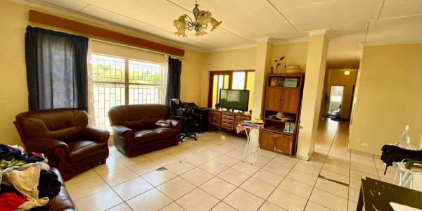 Freestanding house for sale in Windhoek West