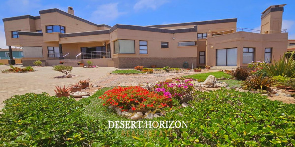 Swakopmund , Vogelstrand | Stunning Coastal Property with Breathtaking Sea Views