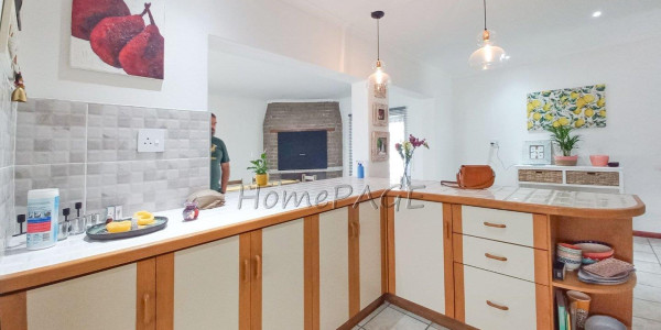 Meersig, Walvis Bay:  Quaint, affordable starter home is for sale