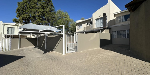 3 Bedroom Townhouse For Sale in Avis