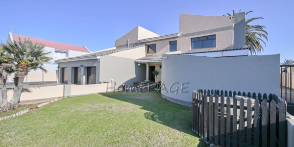 Meersig Walvis Bay:  North Facing Marvel in Sought After Area of Meersig