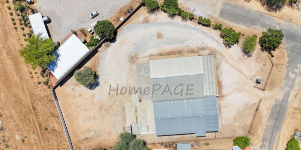 Industrial Area, Otjiwarongo:  VERY NEAT INDUSTRIAL PROPERTY FOR SALE