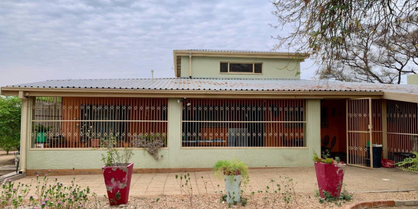 A Home of Character and Charm in Okahandja