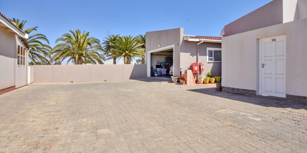 Kramersdorf, Swakopmund:  2 Bedroom Single Level Townhouse is for Sale