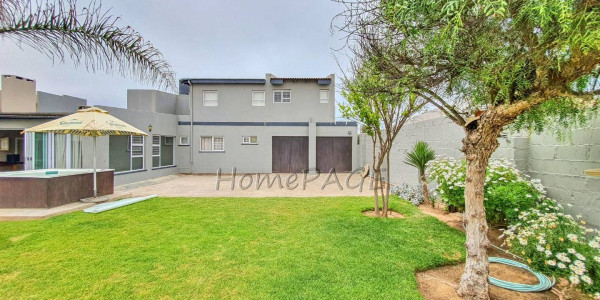 Ext 6 (South Dune), Henties Bay:  BEAUTIFUL 6 Bedr Double Storey Home is for Sale, FURNISHED