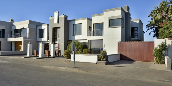 Lagoon, Walvis Bay:  9 Bedroom Home Opposite Lagoon is for Sale